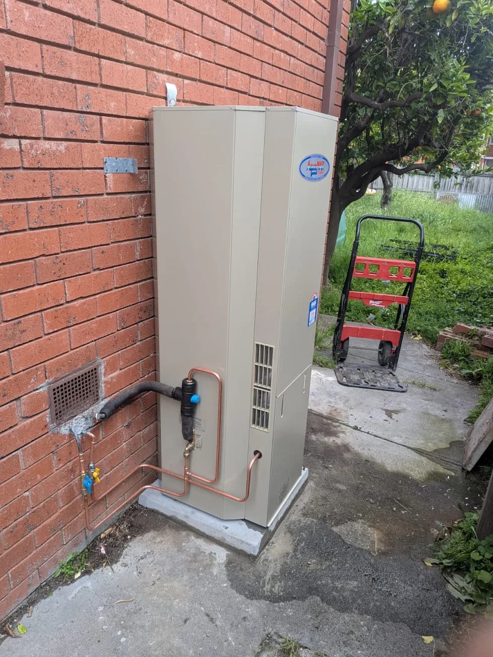 Outdoor hot water system with new copper pipework